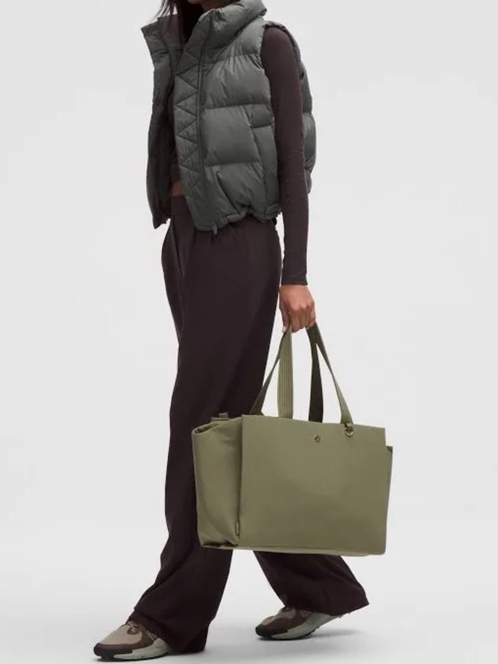 NWOT Lululemon Triple Compartment Tote Bag- Bay Leaf/ 18L - Picture 2 of 15